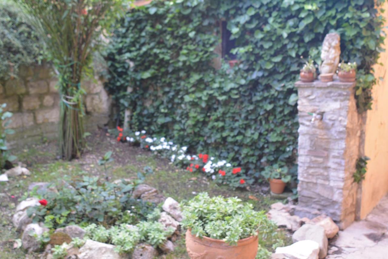 Villa Mischianti Gubbio Exterior foto
