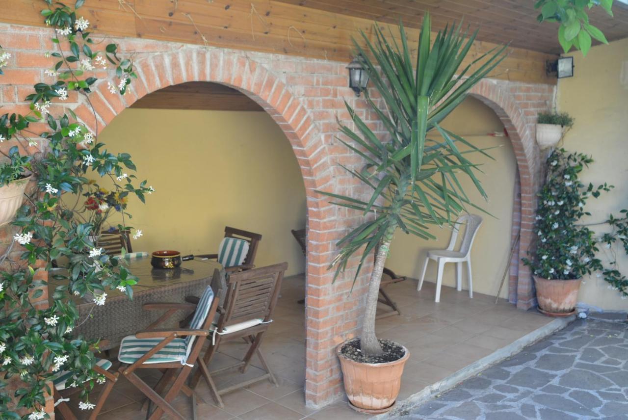 Villa Mischianti Gubbio Exterior foto